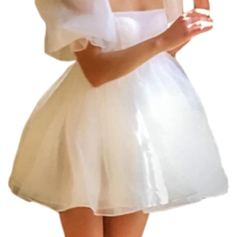 Puffy white dress